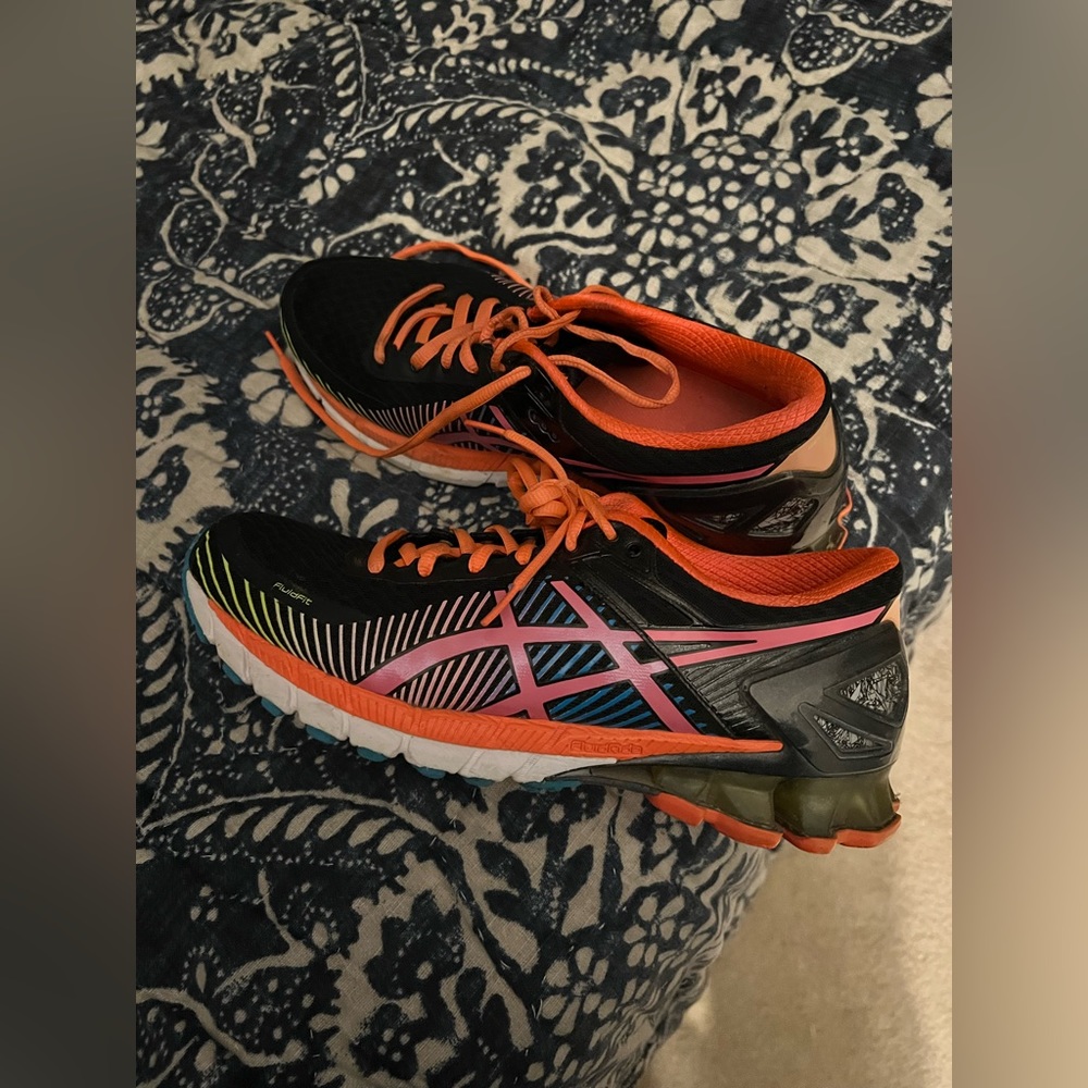 Aasics womens size 9